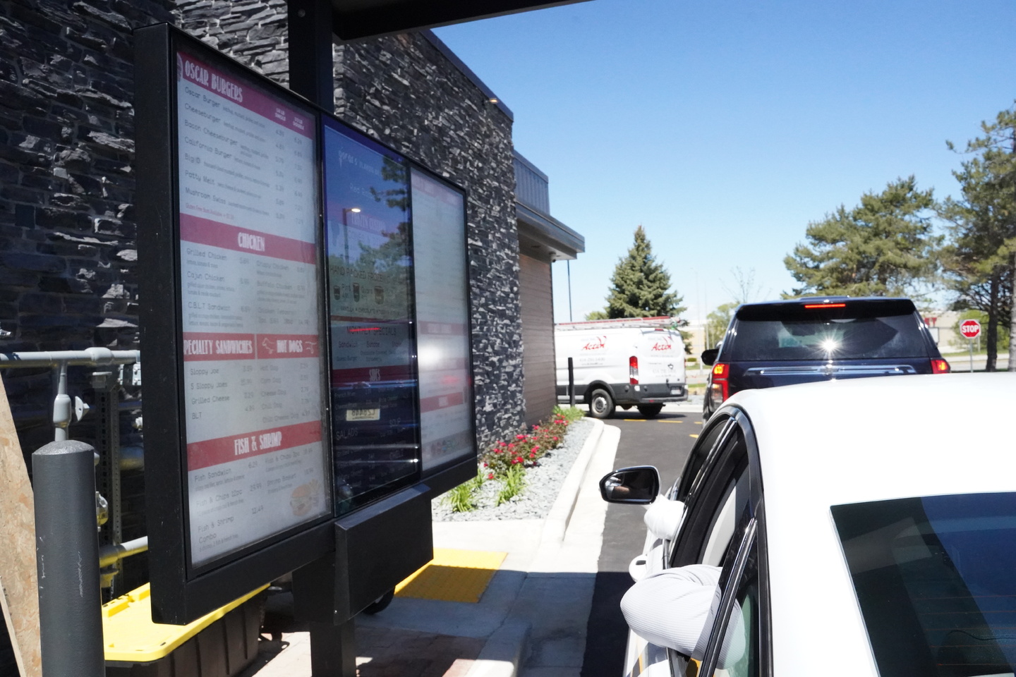 OSCARS_DIGITAL DRIVE THRU ALL IN ONE-The Howard Company