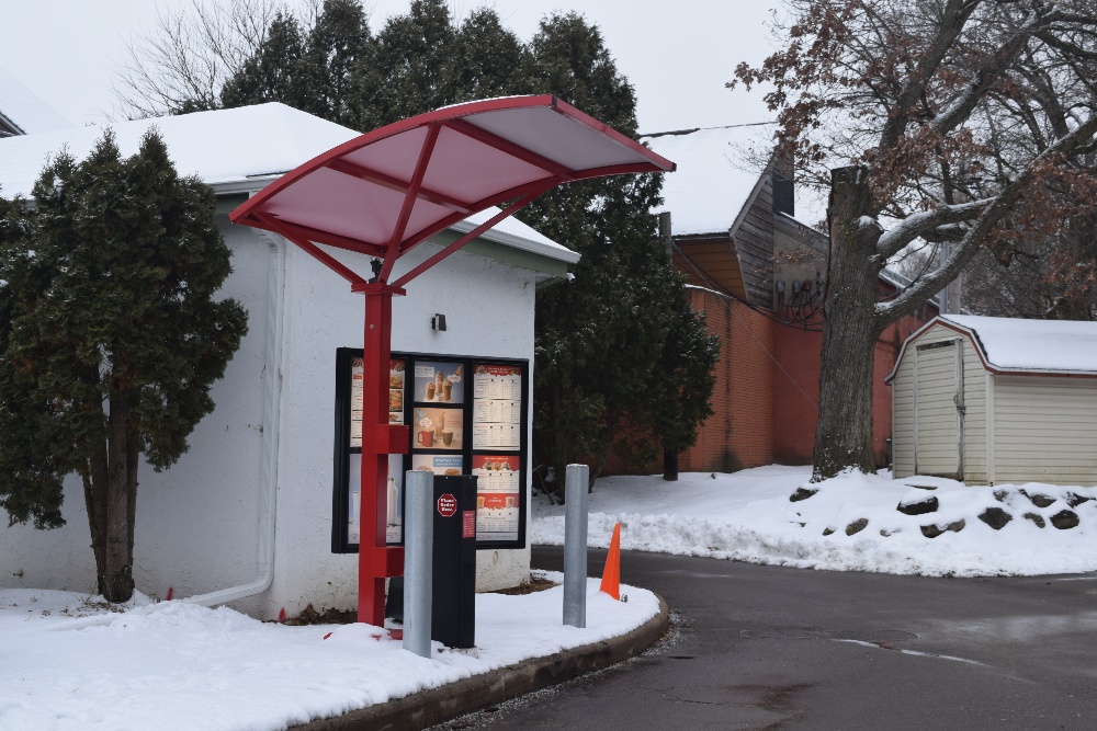 Outdoor_Scooters Coffee_Middleton WI_SNOW-LOAD